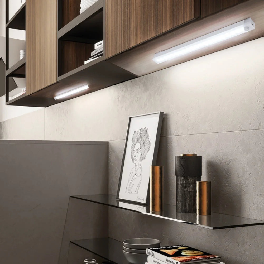 Luminária LED LightSense: Iluminação Inteligente Sem Fios (Recarregável) Original